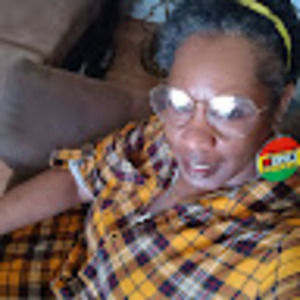 Meet your Posher, Jamila